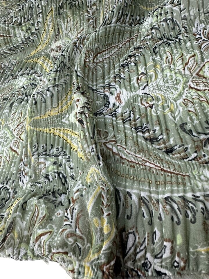 İkat Desen Ebiselik Eteklik Gofre Kumaş