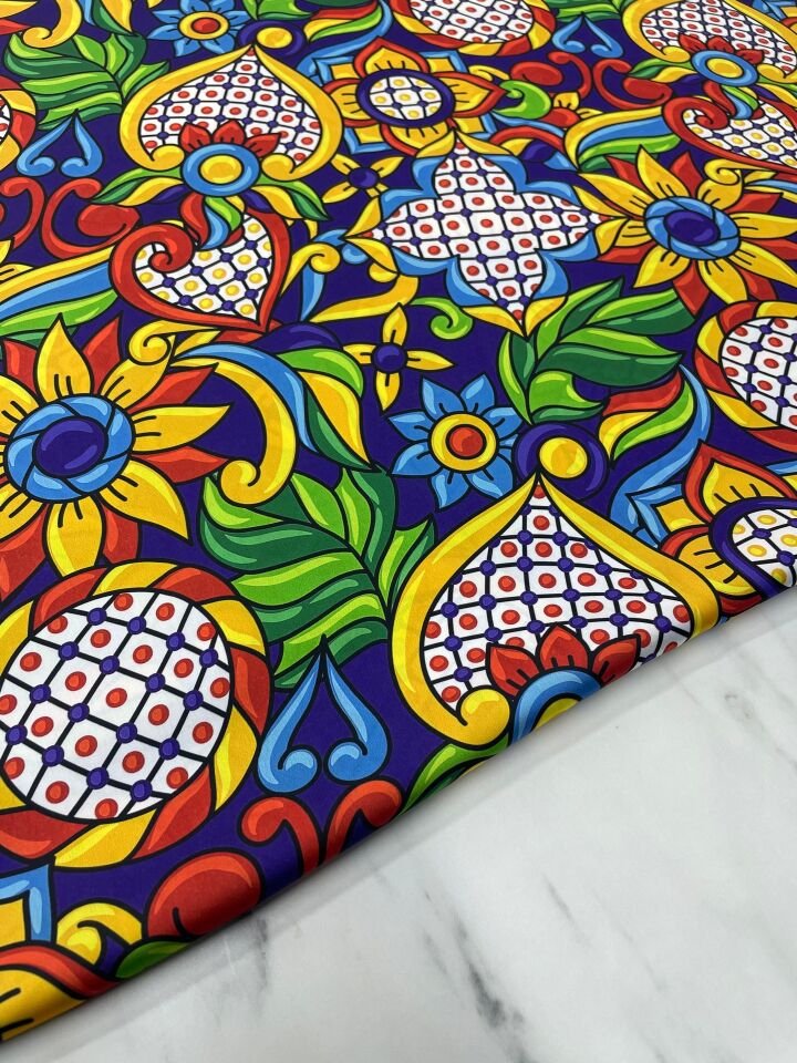 Antona Desen Elbiselik Gömleklik Tivil Saten Kumaş