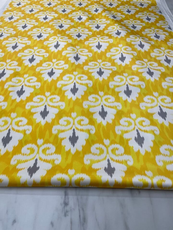 Sarı İkat Desen Elbiselik Gömleklik Tivil Saten Kumaş