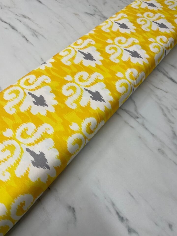 Sarı İkat Desen Elbiselik Gömleklik Tivil Saten Kumaş