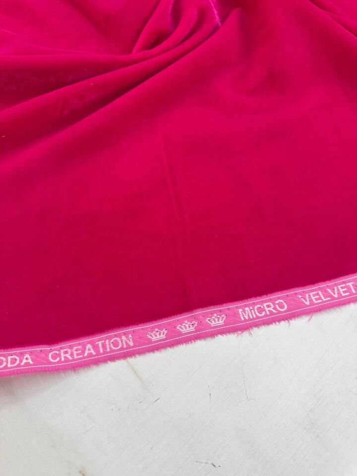 Fantazi İpek Welvwet Kadife Yumuşak Dökümlü Yapıya Sahip