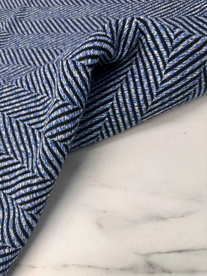 Mavi Balık Sırtı Kumaş Kaban Etek Ceket