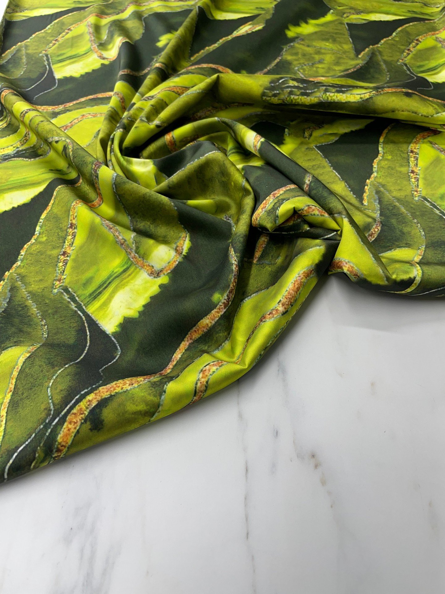 Mermer Desen Elbiselik Gömleklik Tivil Saten Kumaş