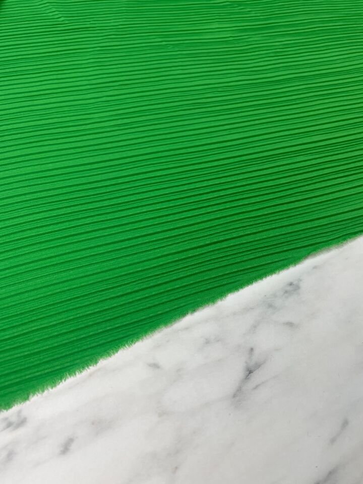 Yeşil Ebiselik Eteklik Gofre Kumaş