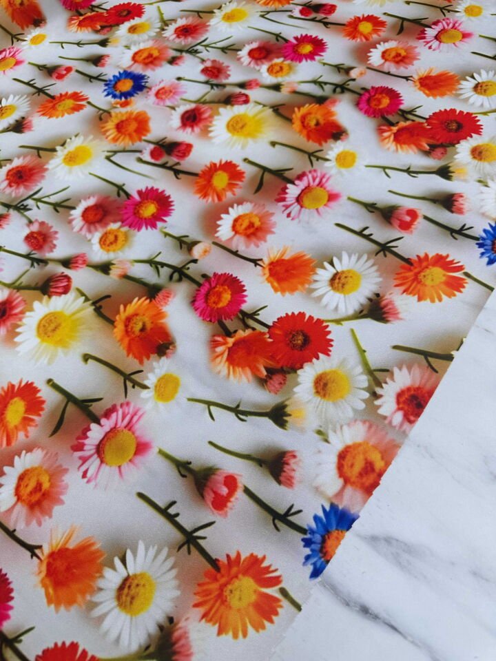 Papatya Bahçesi Desen Elbiselik Krep Kumaş Elbise Etek Gömlek Şalvar