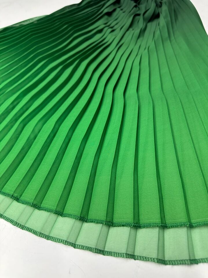 Yeşil Siyah Degrede Desen Ebiselik Eteklik Pilise Şifon Kumaş