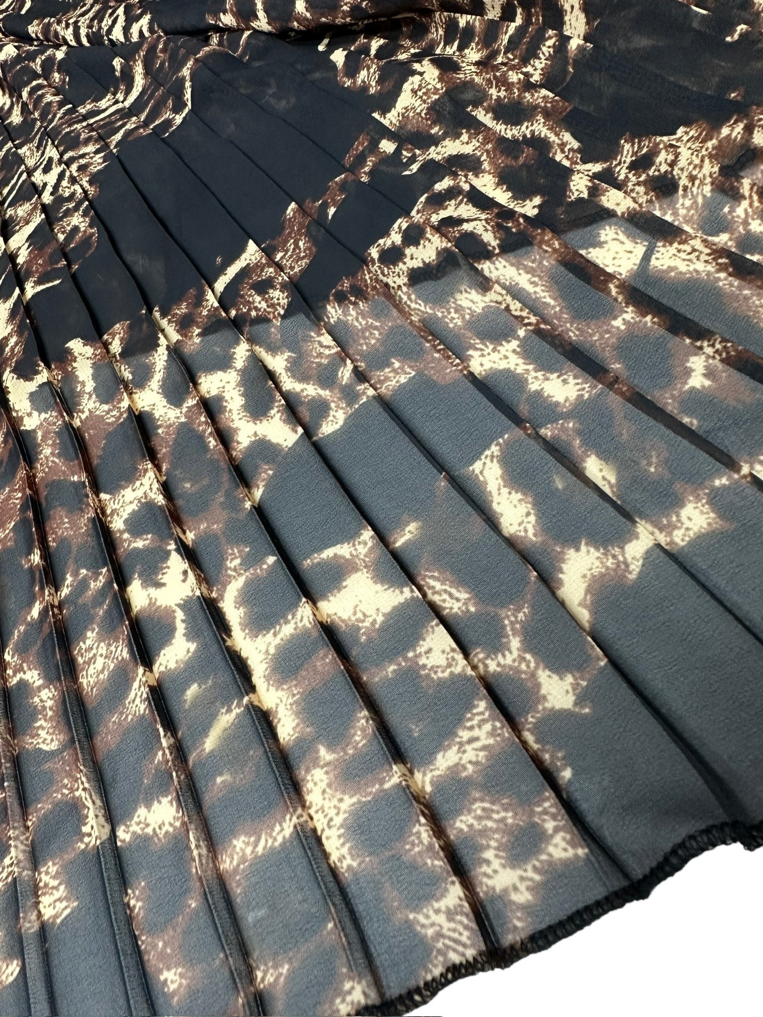 Leopar Desen Ebiselik Eteklik Pilise Şifon Kumaş