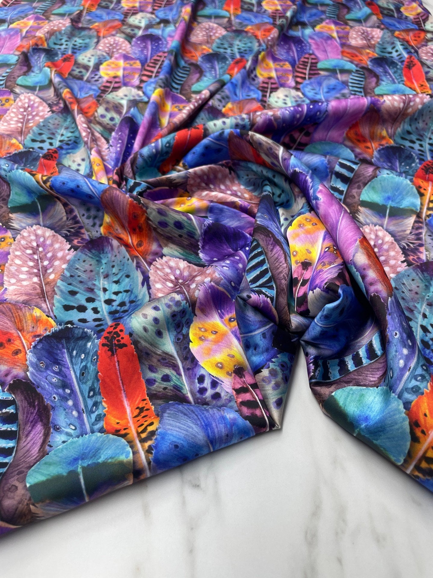 Tüy Desen Elbiselik Gömleklik Tivil Saten Kumaş