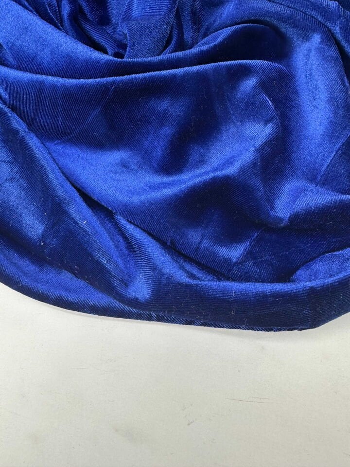 Saks Mavi İpek Kadife Elbise Bluz Etek Şalvar