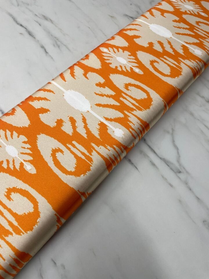 Turuncu İkat Desen Elbiselik Gömleklik Tivil Saten Kumaş
