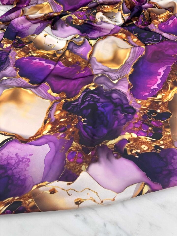 Yüz Desen Elbiselik Gömleklik Tivil Saten Kumaş