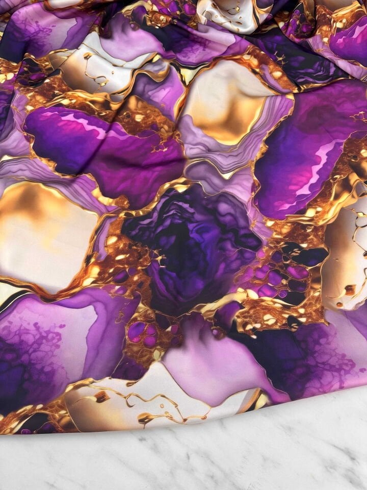 Yüz Desen Elbiselik Gömleklik Tivil Saten Kumaş