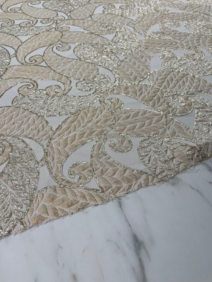 Liva Desen Elbiselik Brokar Kumaş