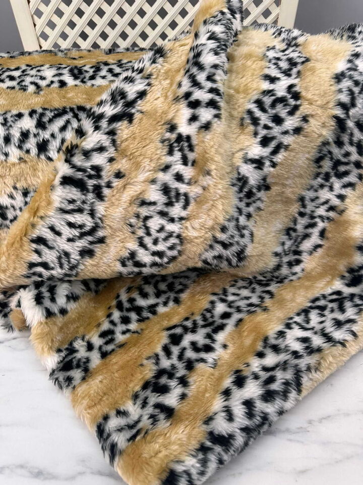 Leoparın Kürkle Harika Buluşması İpek Kürk