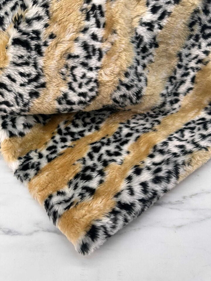 Leoparın Kürkle Harika Buluşması İpek Kürk