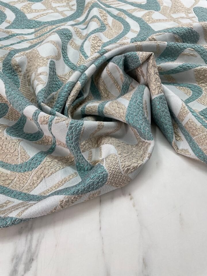 Turkuaz Çizgili Desen Elbiselik Brokar Kumaş