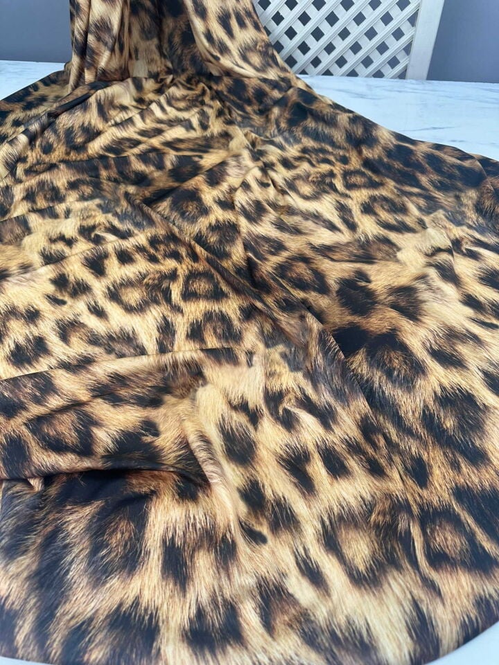 Leopar Desen En Boy Likralı İpek Jarse Yumuşak Dökümlü