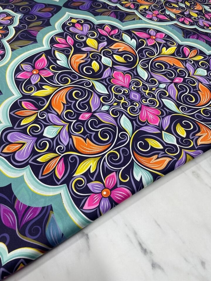 Nakış Desen Elbiselik Gömleklik Tivil Saten Kumaş