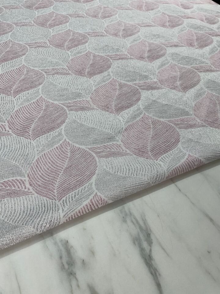 Yaprak Desen Elbiselik Brokar Kumaş