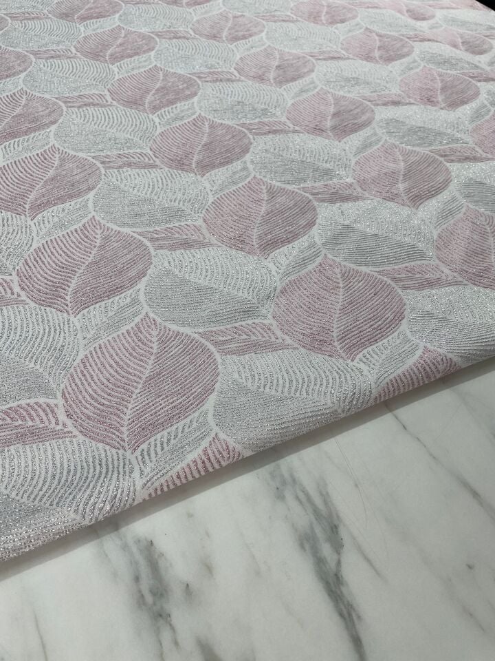 Yaprak Desen Elbiselik Brokar Kumaş