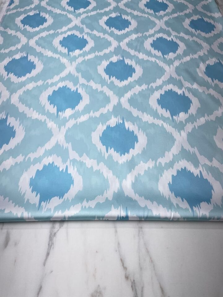 Bebe Mavisi İkat Desen Elbiselik Gömleklik Tivil Saten Kumaş