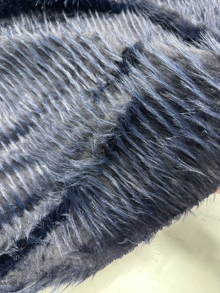 Fantazi Ürün Laciver Uzun Tüy Kürk Pelüş