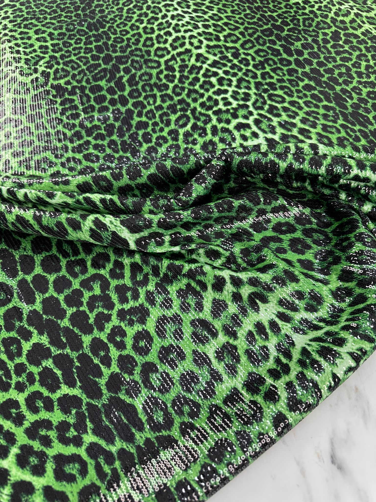 Leopar Desen Likralı Jarse Üstü 3 Milim Payet Kumaş