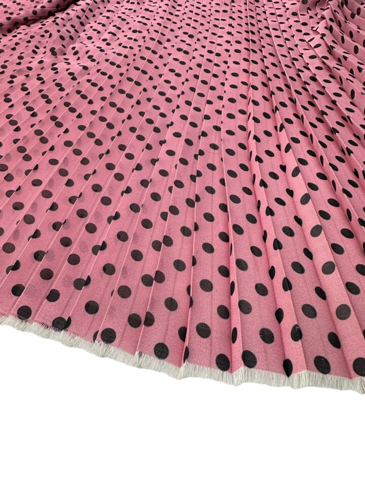 Pembe Puantiye Desen Ebiselik Eteklik Pilise Şifon Kumaş