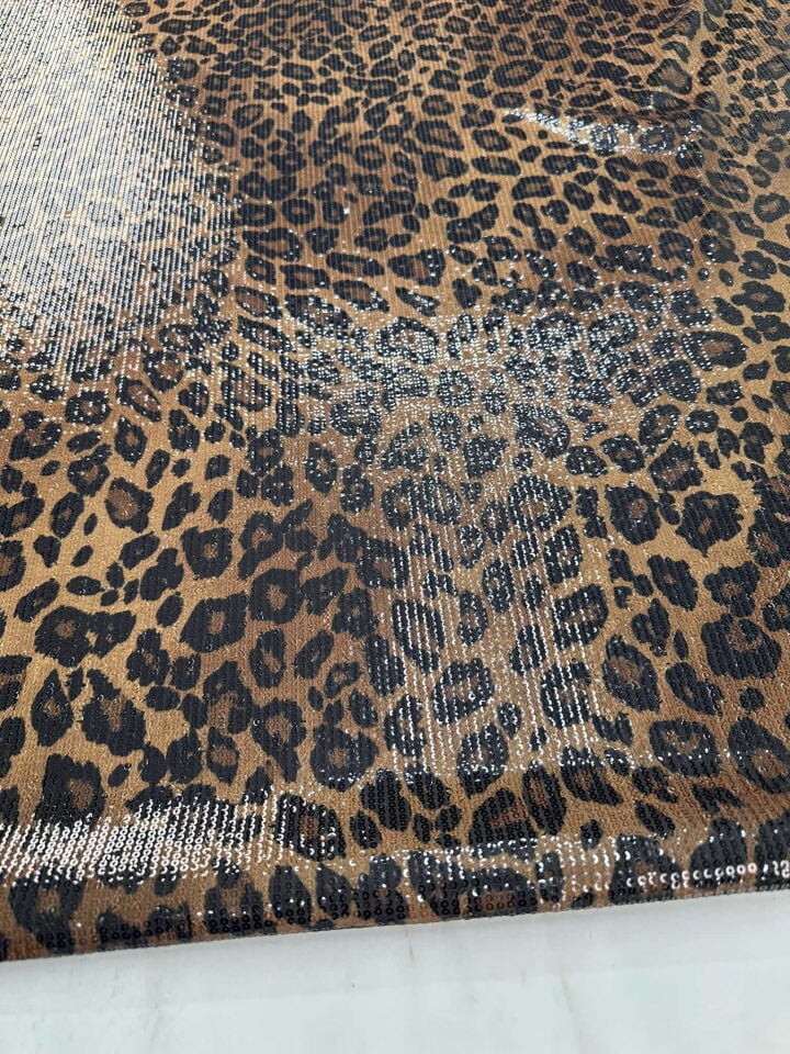 Fantazi Ürün Leopar Desen Likralı Jarse 3 Milim Payet Kumaş
