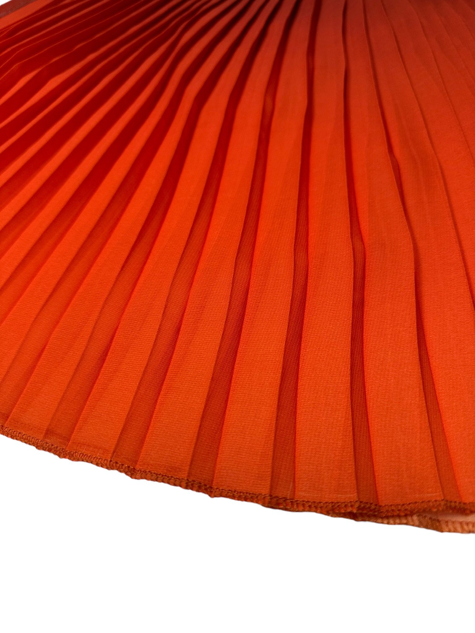 Turuncu Siyah Degrede Ebiselik Eteklik Pilise Şifon Kumaş