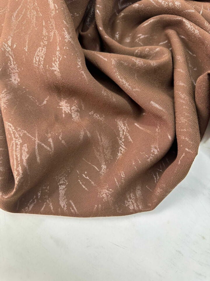 Fantazi Ürün Kahfe Yakma Rubi Krep Dökümlü Yumuşak