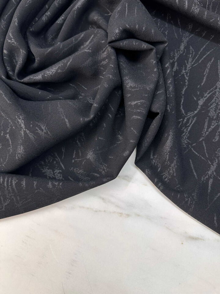 Fantazi Siyah Yakma Desen Krep Kumaş Yumuşak Dökümlü