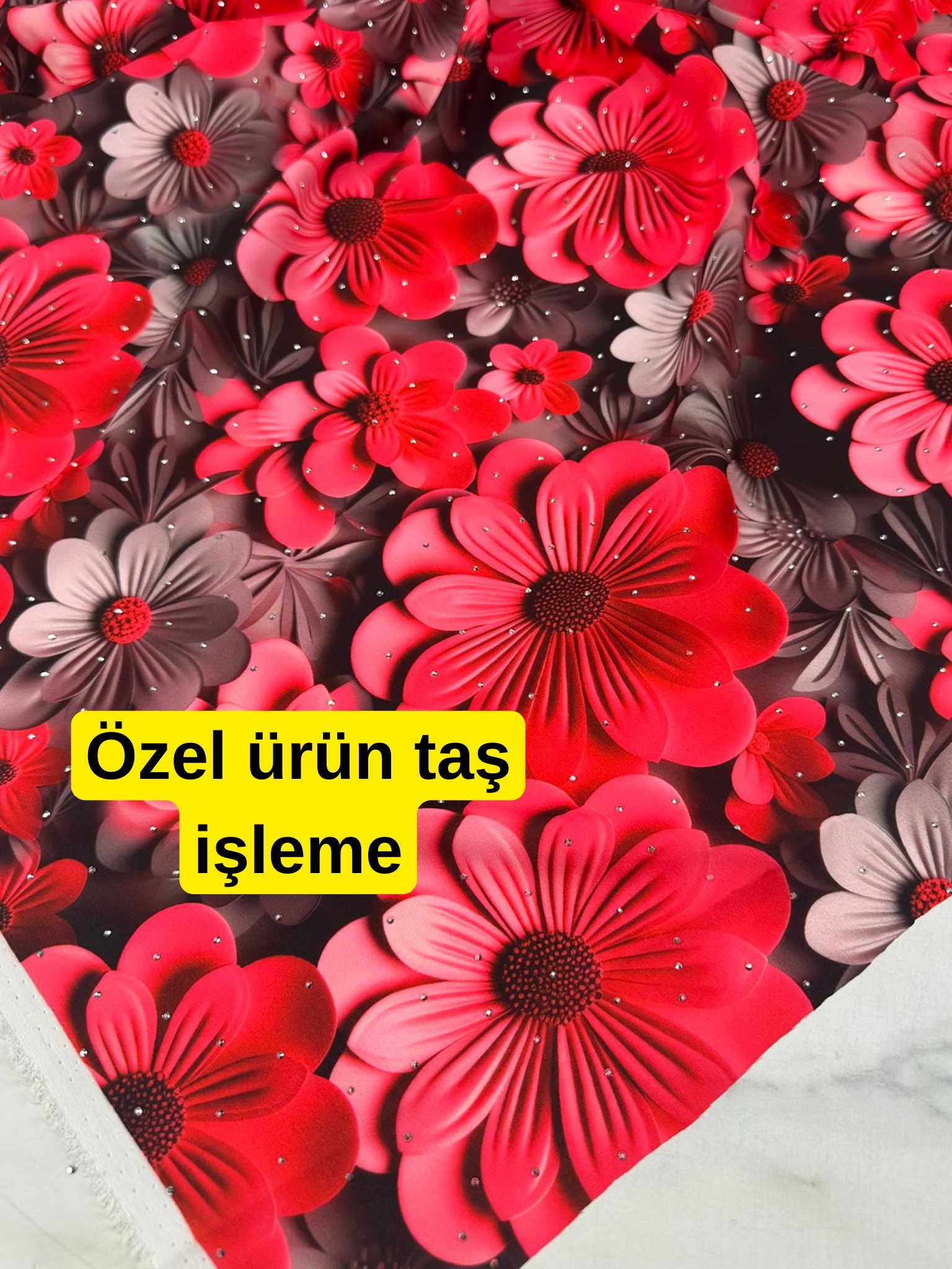 Fantazi Taş İşleme Dijital Baskı Krep Kumaş Yumuşak Dökümlü