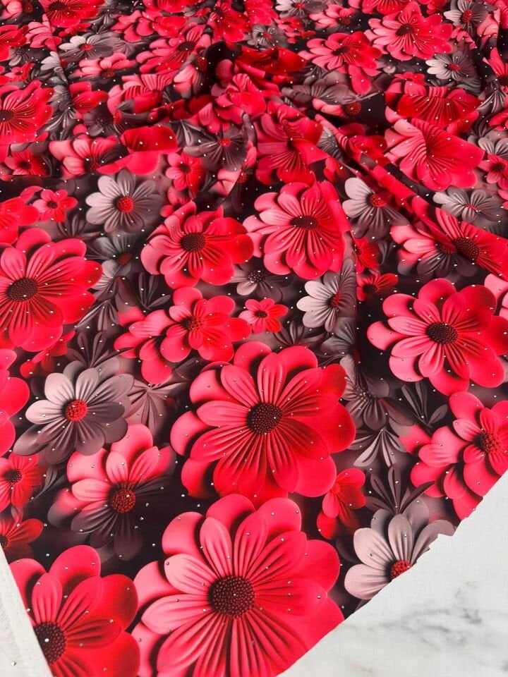 Fantazi Taş İşleme Dijital Baskı Krep Kumaş Yumuşak Dökümlü