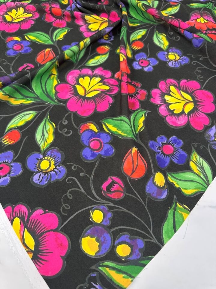 Leo Çiçegi Desen Krep Kumaş Elbise Etek Gömlek Şalvar