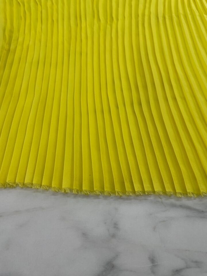 Sarı Ebiselik Eteklik Pilise Şifon Kumaş