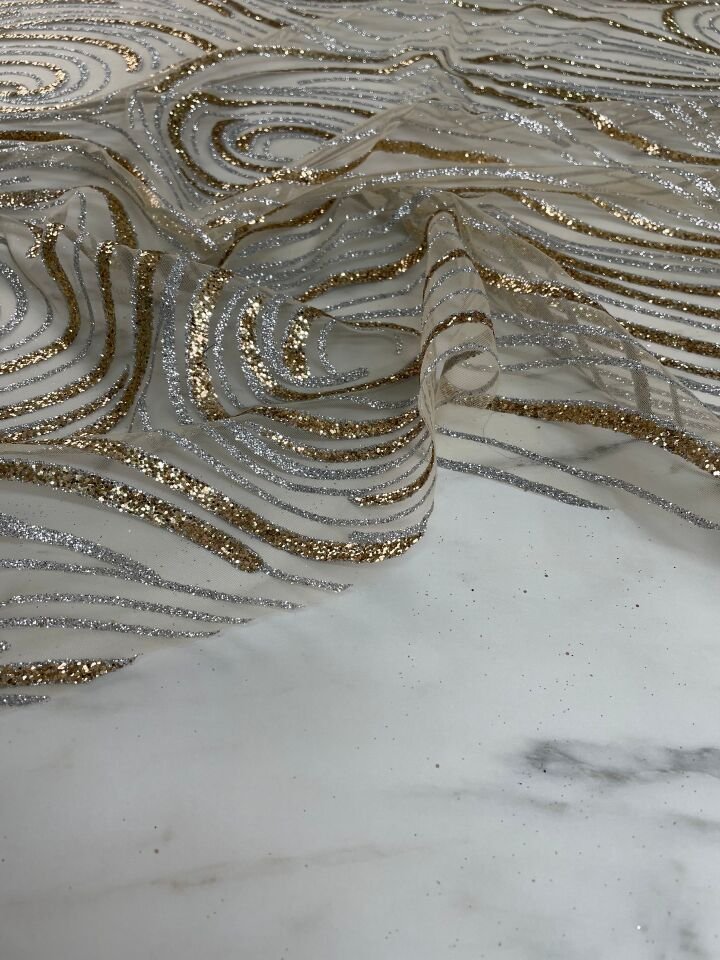 Gold Gümüş Çif Renk Çizgili Elbiselik Simli Kumaş