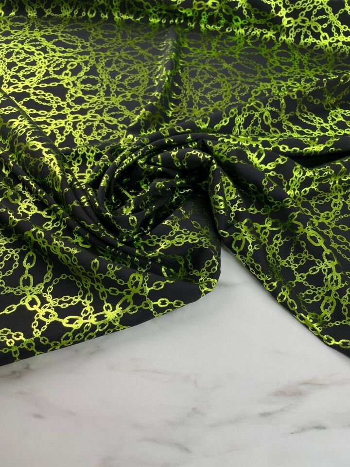 Yeşil Zincir Desen Elbiselik Kumaş