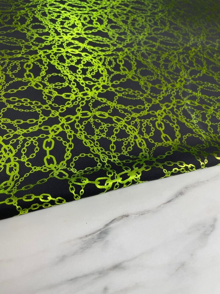 Yeşil Zincir Desen Elbiselik Kumaş