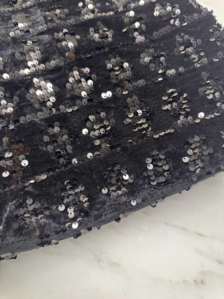 Fantazi Ürün Kadife üstü Siyah Payet İşleme yumuşak Dökümlü