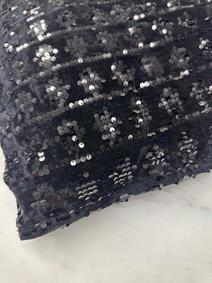 Fantazi Ürün Kadife üstü Siyah Payet İşleme yumuşak Dökümlü