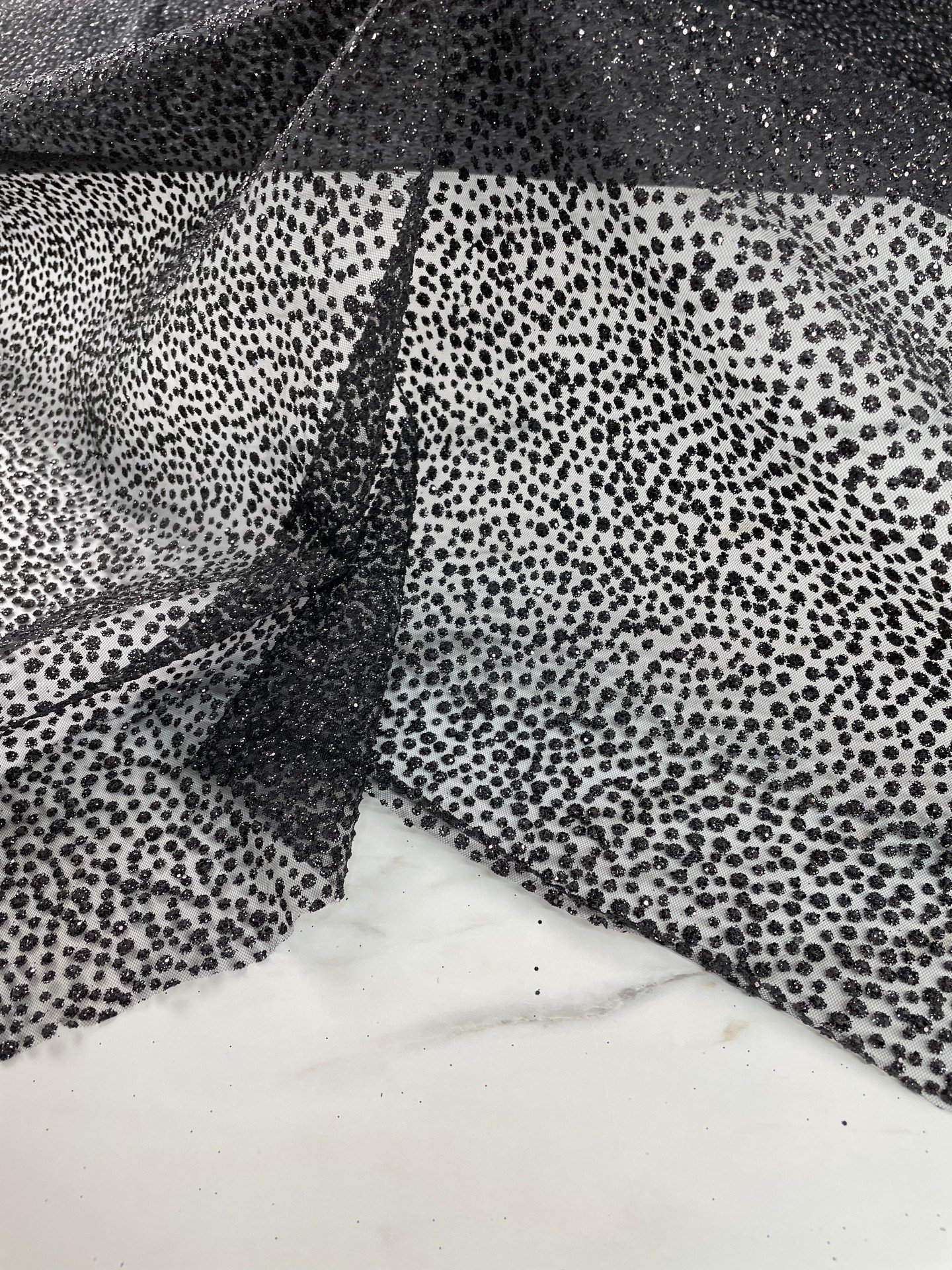 Siyah Elbiselik Simli Kumaş