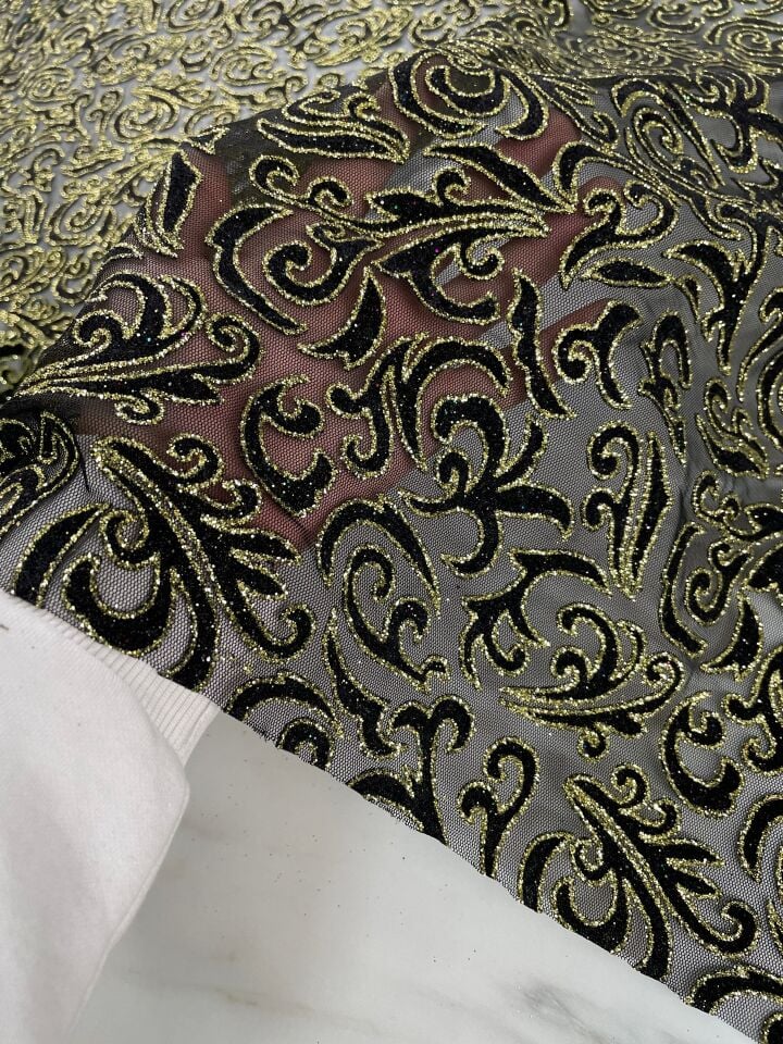 Siyah Altın Elbiselik Simli Kumaş