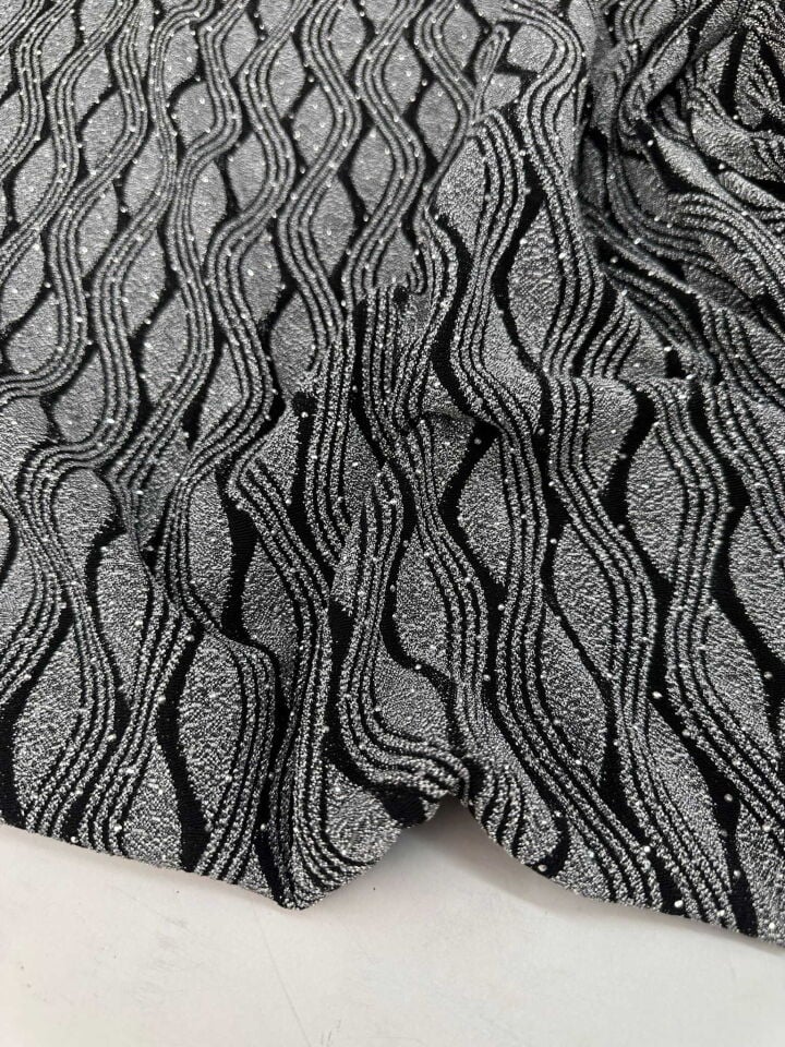 Özel Ürün Fantazi Damla Desen Taş İşleme Likralı Örme Kumaş
