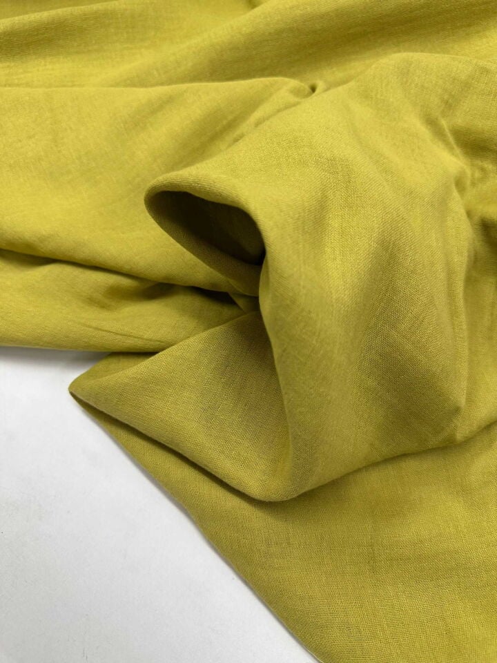 Yag Yeşili Renk Çift Katlı Muslin Kumaş Yumuşak Dökümlü