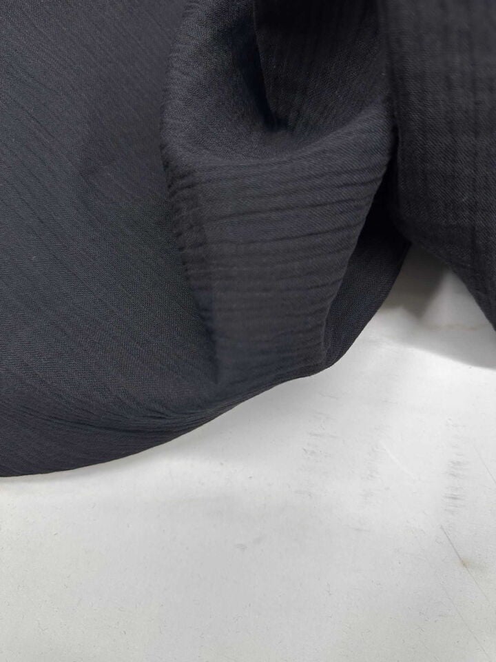 Siyah Renk Çift Kat Mülim Kumaş Yumuşak Dökümlü