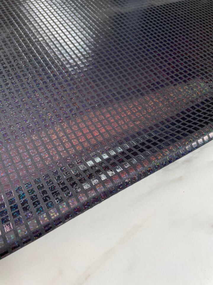 Siyah Özel Tasarım Elbiselik Kesme Hologram Kumaş