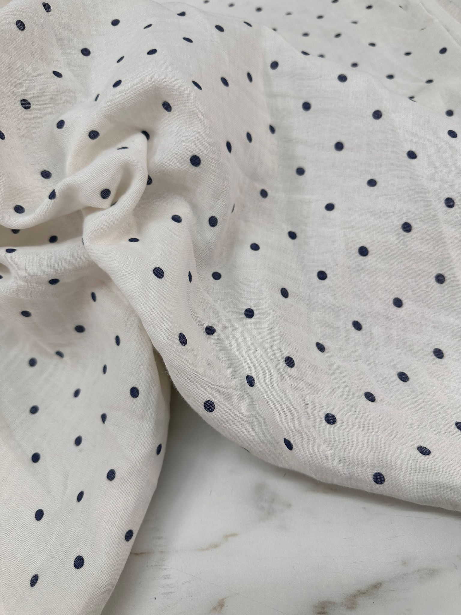 Puantiye Desen Çift Katlı Muslim Kumaş Yumuşak Dökümlü