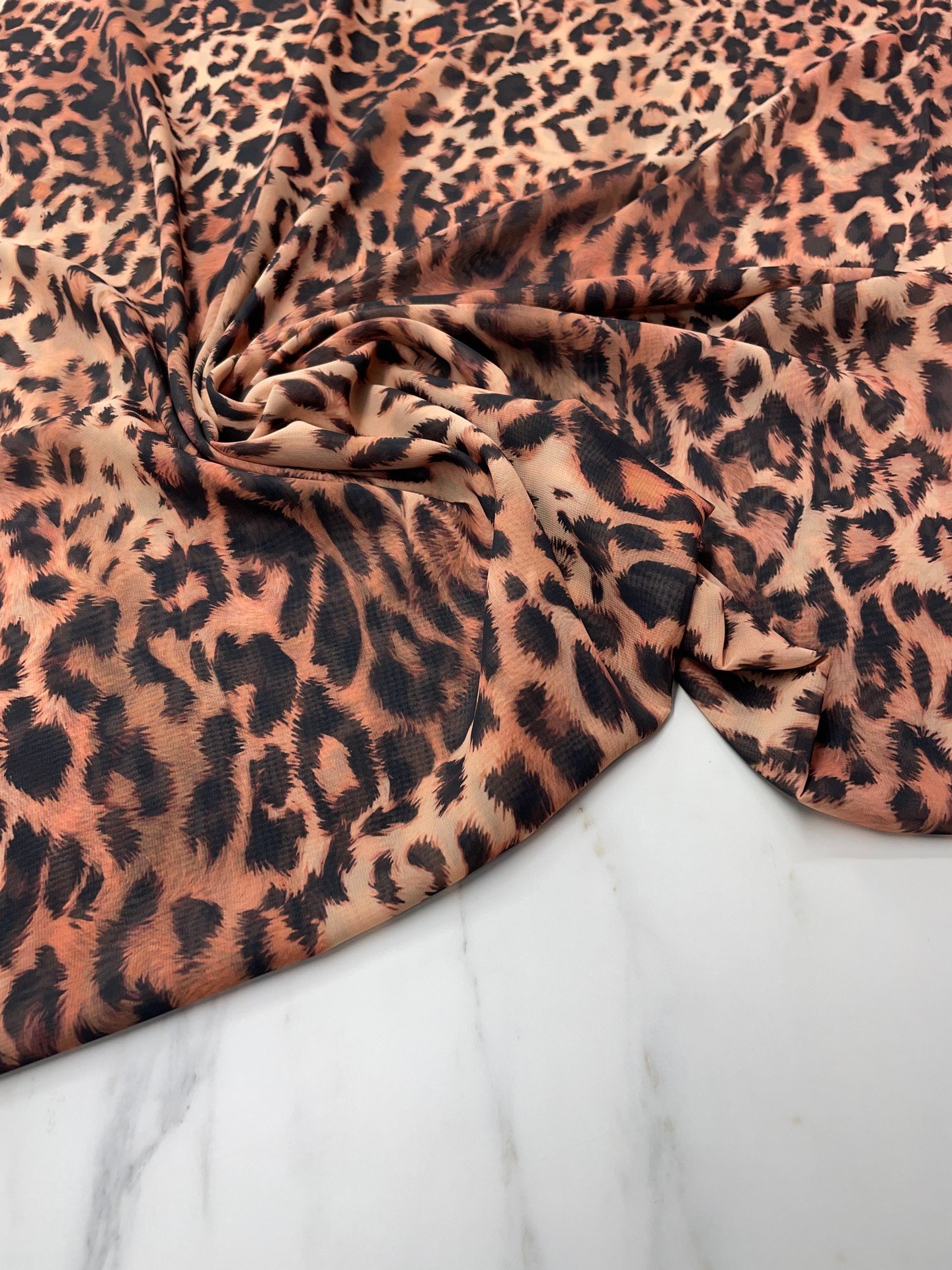 Leopar Desen Elbiselik Şifon Kumaş