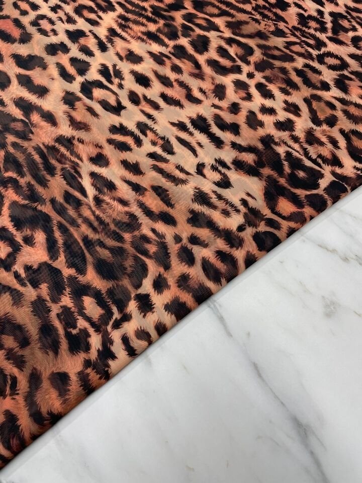 Leopar Desen Elbiselik Şifon Kumaş